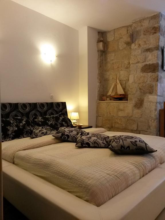 Apartment Kairos *