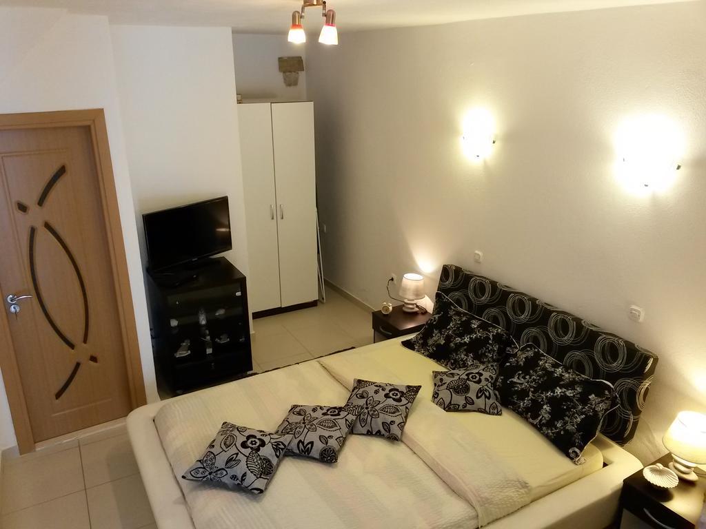 Apartment Kairos *